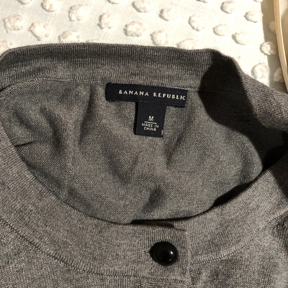 Banana republic gray cardigan medium - Picture 3 of 6